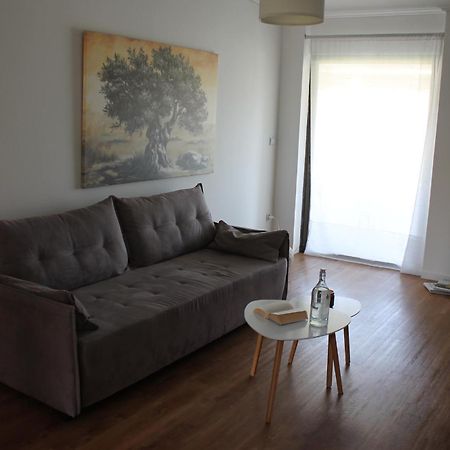 Blue Side Apartment In Porto Rafti Ngoại thất bức ảnh