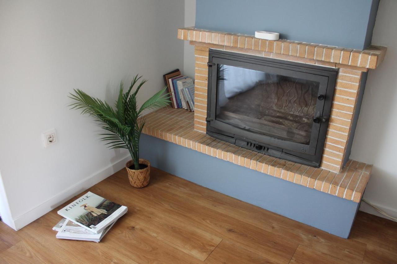 Blue Side Apartment In Porto Rafti Ngoại thất bức ảnh